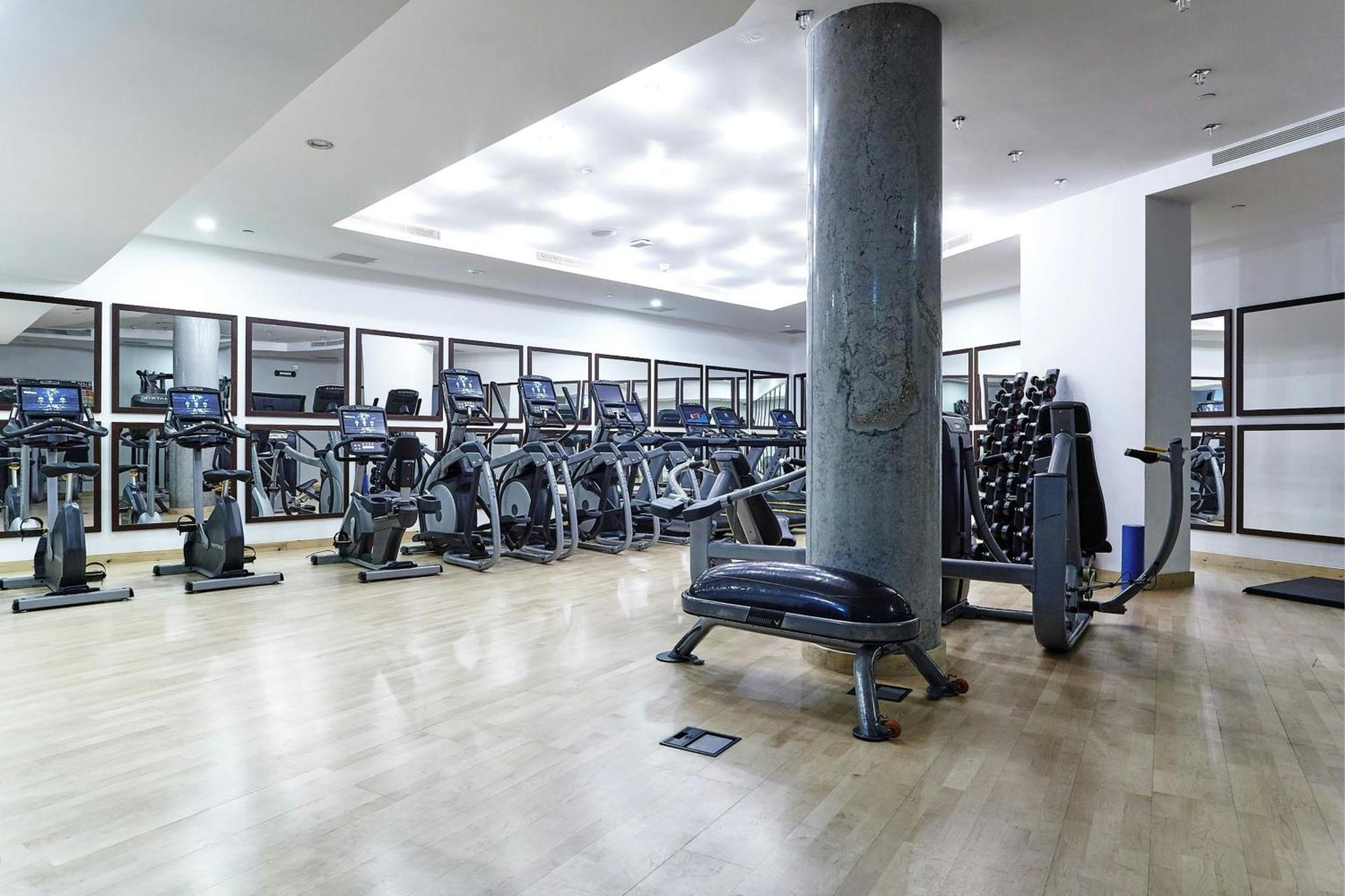 Montcalm East, Autograph Collection Hotel London Ngoại thất bức ảnh The gym at the 1000 Museum Hotel